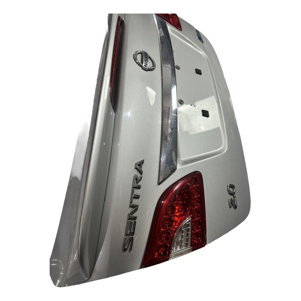 Tampão Tampa Traseira Nissan Sentra 2015 2016 2017 Completa