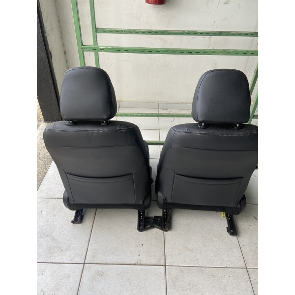 Par De Banco Dianteiro Toyota Yaris Xs 1.5 2023 2023
