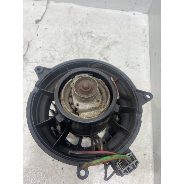 Ventilador Ar Condicionado Ford Fiesta 2003/2012 C/ Detalhe