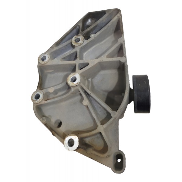 Suporte Do Alternador Spin 1.8 2020 24582632 Gm Suporte Do A