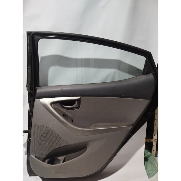 Porta Traseira Direita Hyundai Elantra Ano 2012 2013 (usado)
