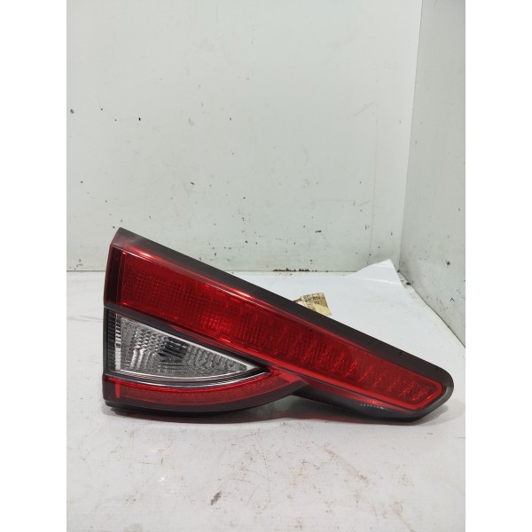 Lanterna Esquerda Tampa Traseira Fiat Argo Drive 2017 A 2023