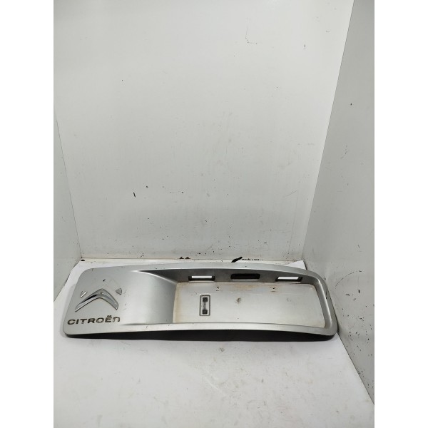 Moldura Suporte Placa Traseira C3 Picasso 2012 A 2015 Prata