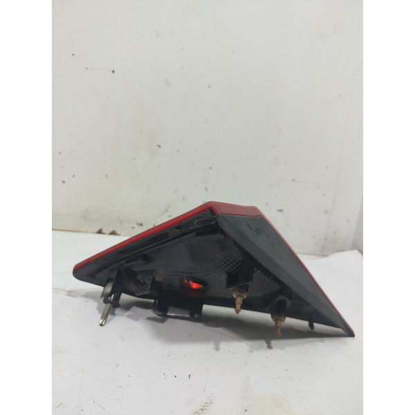 Lanterna Tampa De Mala Nissan Kicks Lado Direito 2017 A 2020