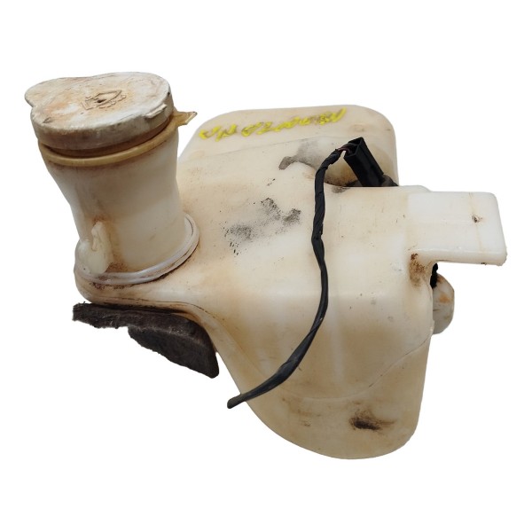 Reservatório Água Do Parabrisa Gm Montana