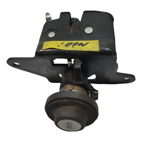 Fechadura Da Tampa De Mala Fiat Mobi 2019