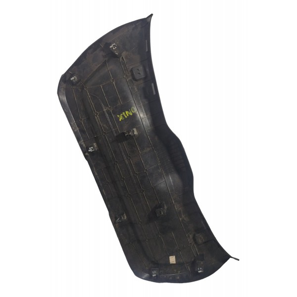 Moldura Da Tampa De Mala Chevrollet Onix 2013 A 2019