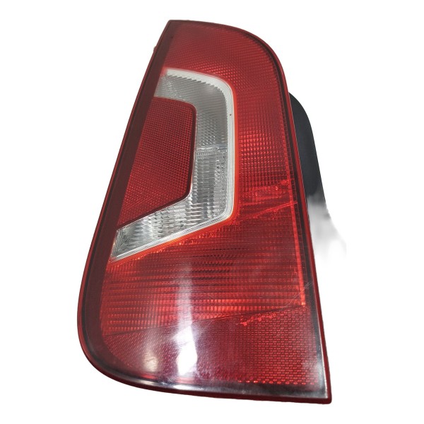 Lanterna Traseira Esquerda Chevrollet Up Tsi 2015 A 2017
