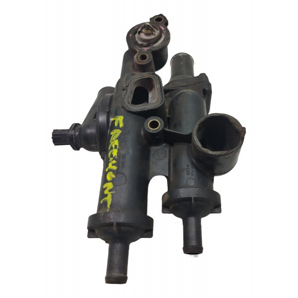 Carcaça Válvula Termostática Fiat Fremont 2014 2015