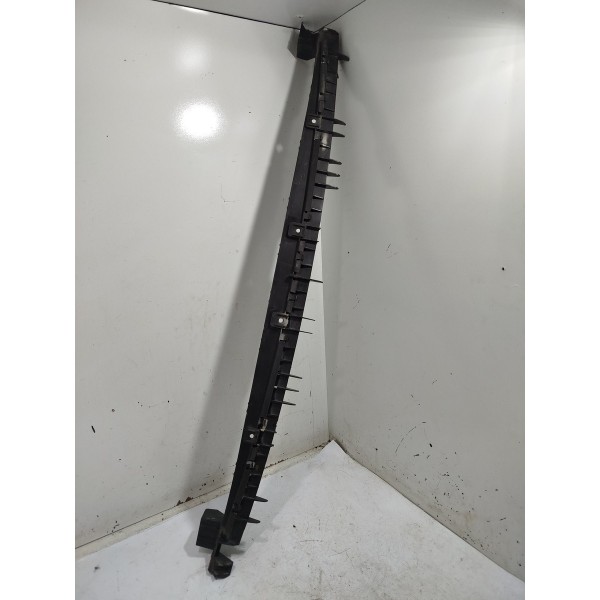 Guia Para-choque Traseira Vw Saveiro G5 G6 G7 2016 A 2024