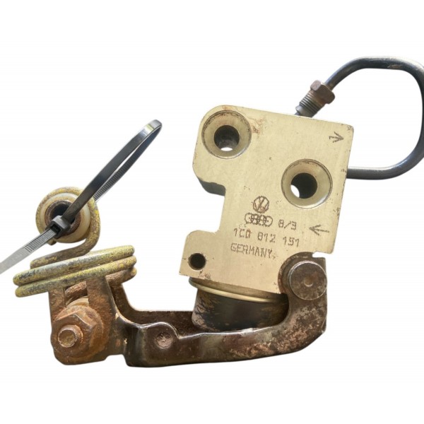 Válvula Equalizadora Freio Vw Golf