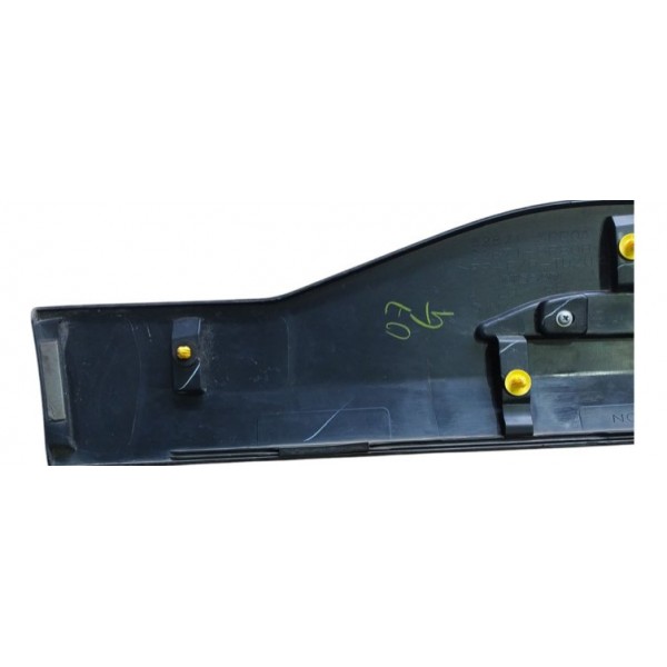 Friso Porta Traseira Esq Nissan Kicks 2017 A 2021