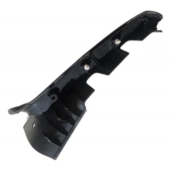 Moldura Caçamba Direito Vw Saveiro G5 G6 09/16 5u7853308a