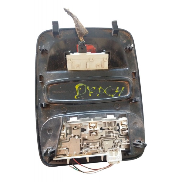 Luz De Teto Cortesia Renault Oroch Captur 2018 A 2023