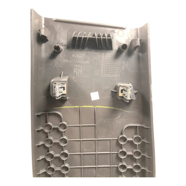 Acabamento Lateral Coluna Ford Ka 2019 Lado Direito