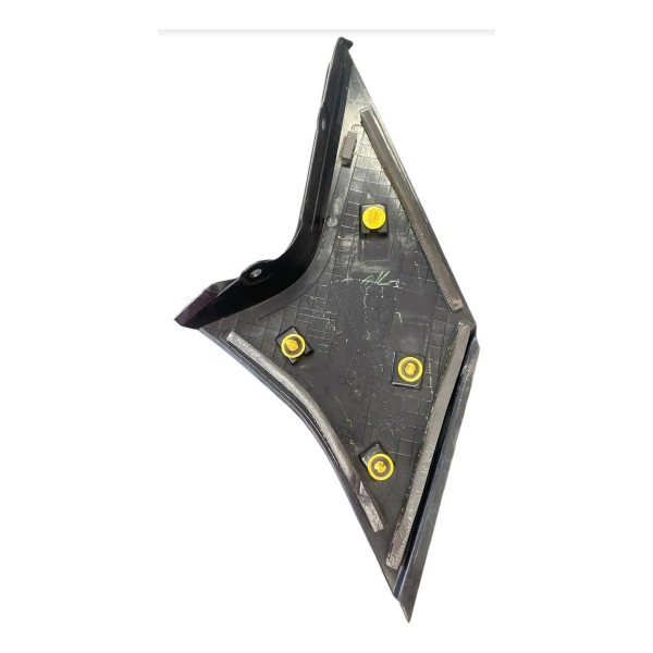 Acabamento Externo Coluna Traseira Direita Nissan Kicks