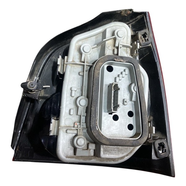Lanterna Traseira Esquerda Vw Polo 2005 Original
