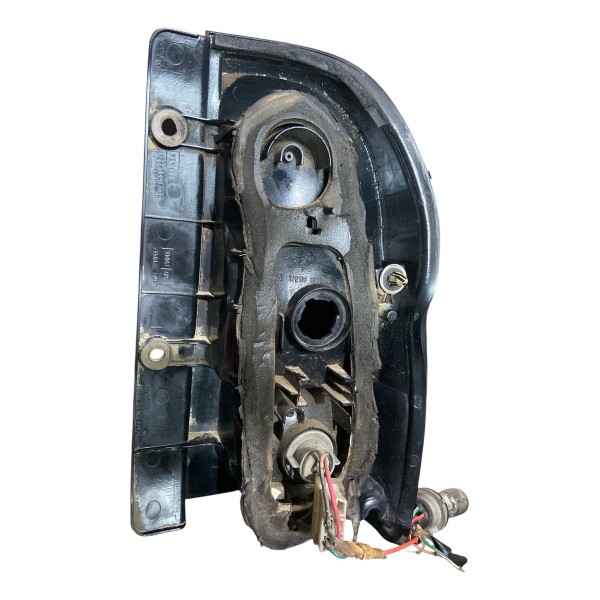 Lanterna Traseira Esquerda Suzuki Grand Vitara 1998 A 2003