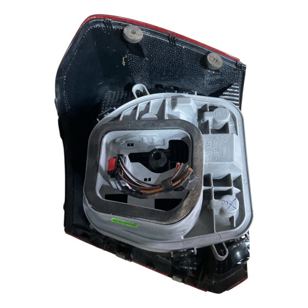 Lanterna Tampa Traseira Esquerda Gol G6 2015  2020 C/detalhe