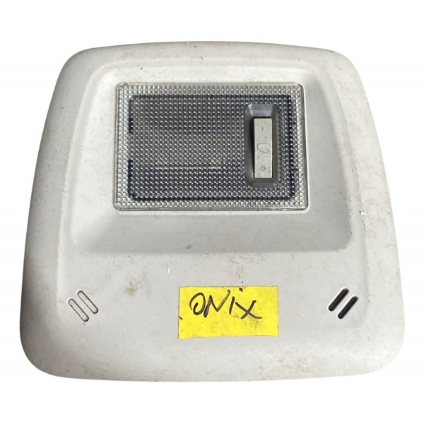 Luz De Teto C/moldura Gm Onix 2013 A 2017