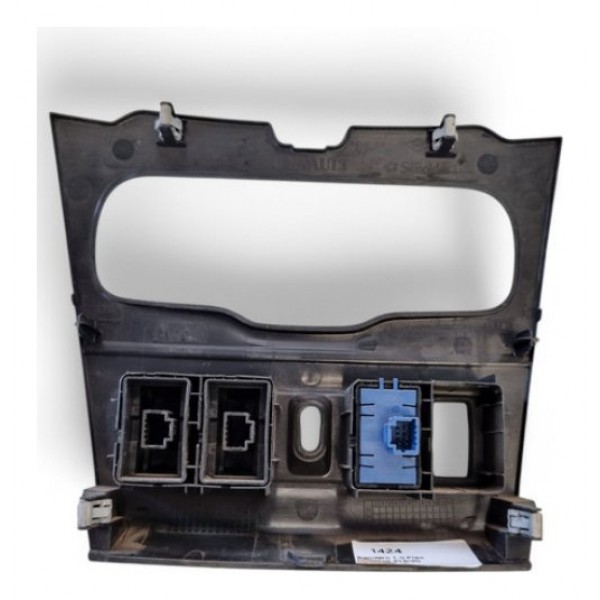 Moldura Central Renault Logan Sandero 2003/2023 275006863r