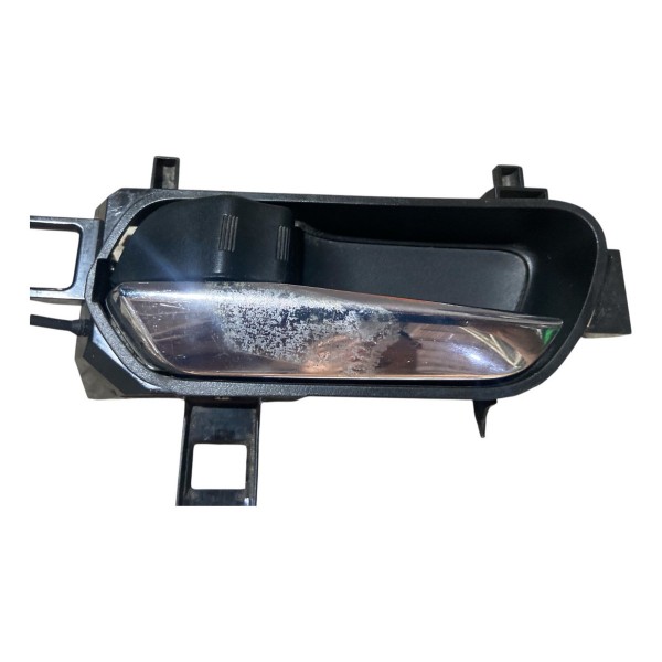 Maçaneta Interna Nissan Kicks Diant  Esquer 2017 A 2020