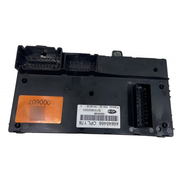 Caixa Fusivel Fiat Palio Doblo Strada Siena 2005 2012 Usado