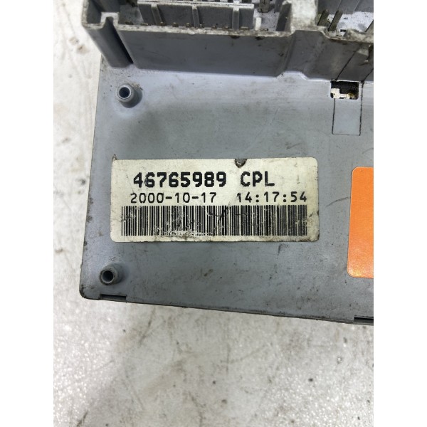 Caixa Fusiveis Fiat Palio Idea Strada 2006 2007 2014