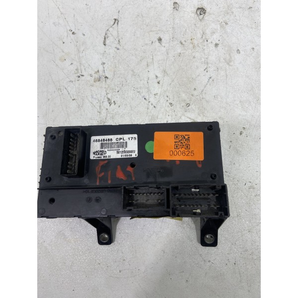 Caixa Fusíveis Fiat Palio Doblo  2012 1.4 8v