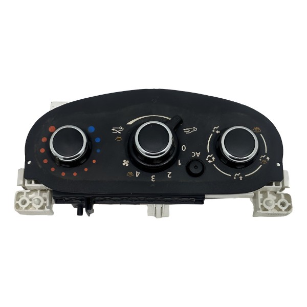 Comando De Ar Condicionado Logan Sandero Y3846001