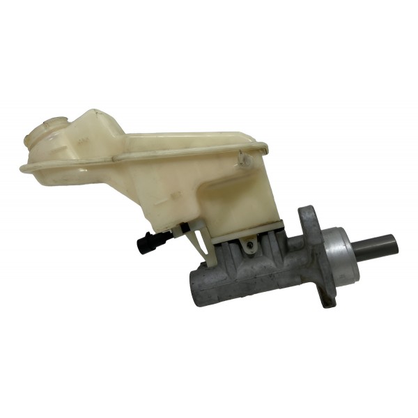 Cilindro Mestre Freio Reservatório Prisma Onix 2013/18 Usado