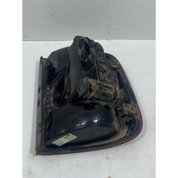 Lanterna Traseira C/ Lampada Saveiro 10/16 5u7945095a
