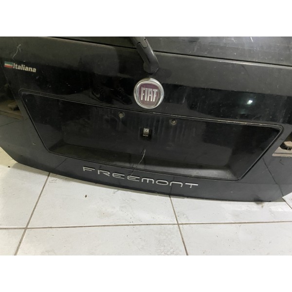 Tampa Porta Malas Fiat Freemont Ano 2011 A 2014 Com Vidro