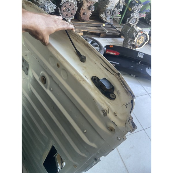 Tampa Porta Malas Renault Oroch Ano 2017 2018 2019 2020