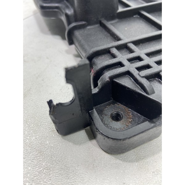 Suporte De Bateria Hyundai Elantra 2016