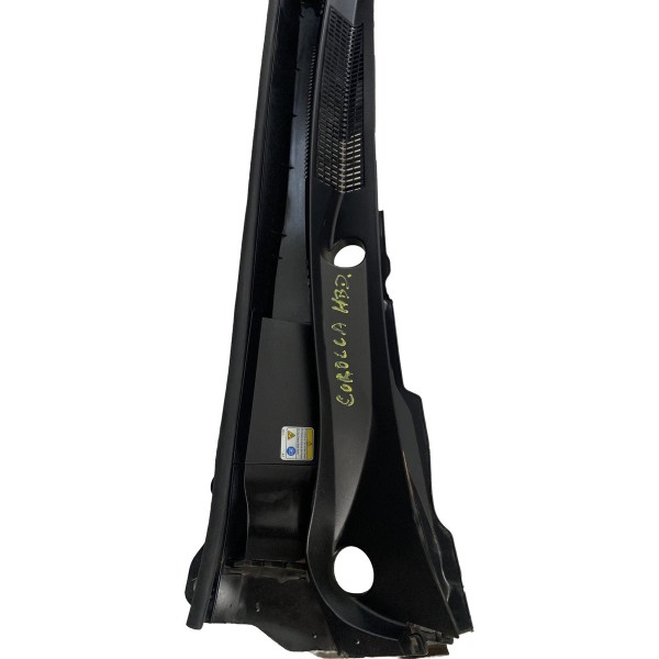 Churrasqueira Para-brisa Toyota Corolla Hybrid 2020 | 557080