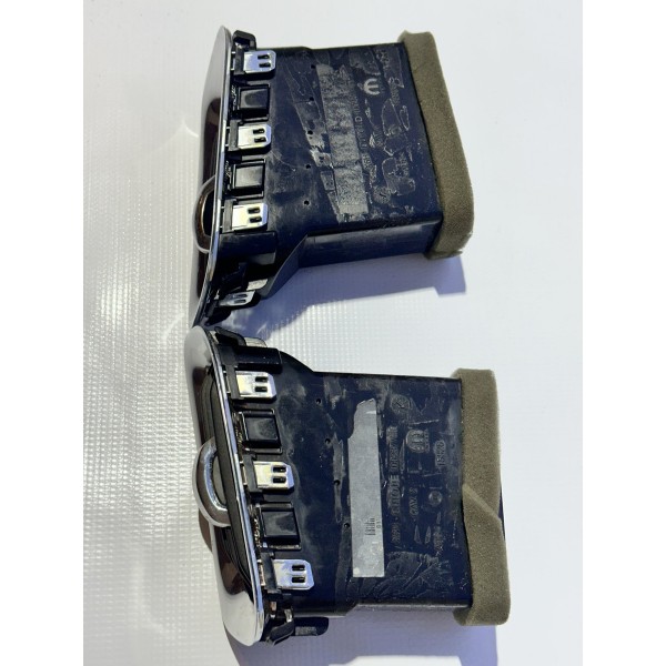 Par Difusor Lateral Ar Condicionado Fiat Argo 2017 A 2020