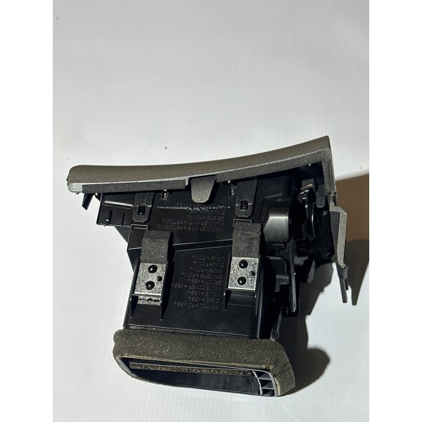 Difusor Ar Condicionado Nissan Sentra 14 / 18 (usado)