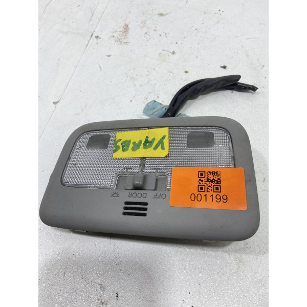 Luz De Teto Cortesia Toyota Yaris 2017 2018 2019 2020 2021